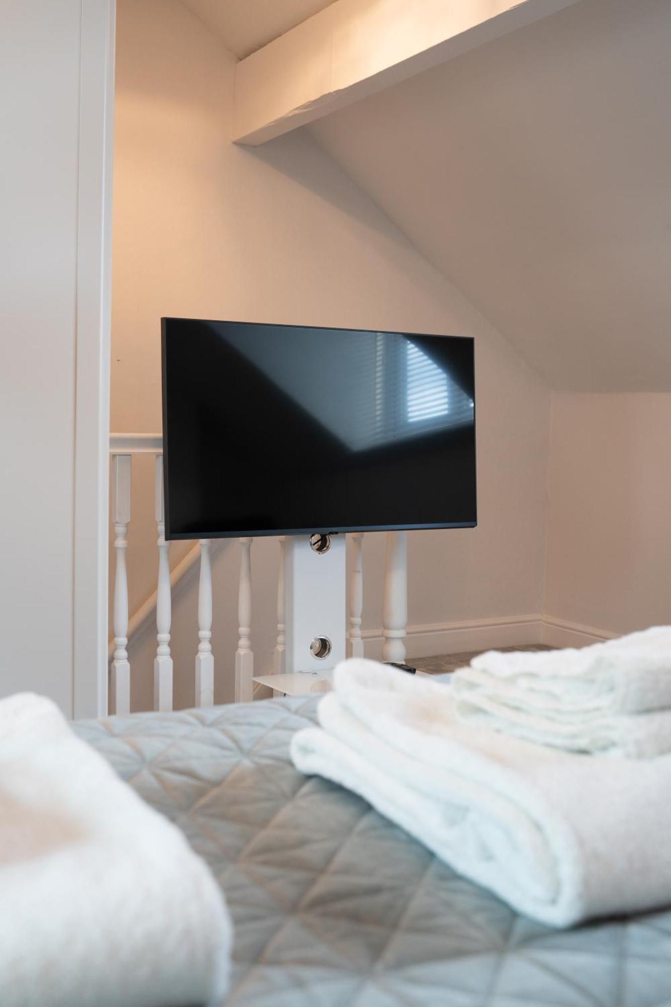 4 Bed End Terrace - Sleeps 7 Βίλα Ilkley Εξωτερικό φωτογραφία