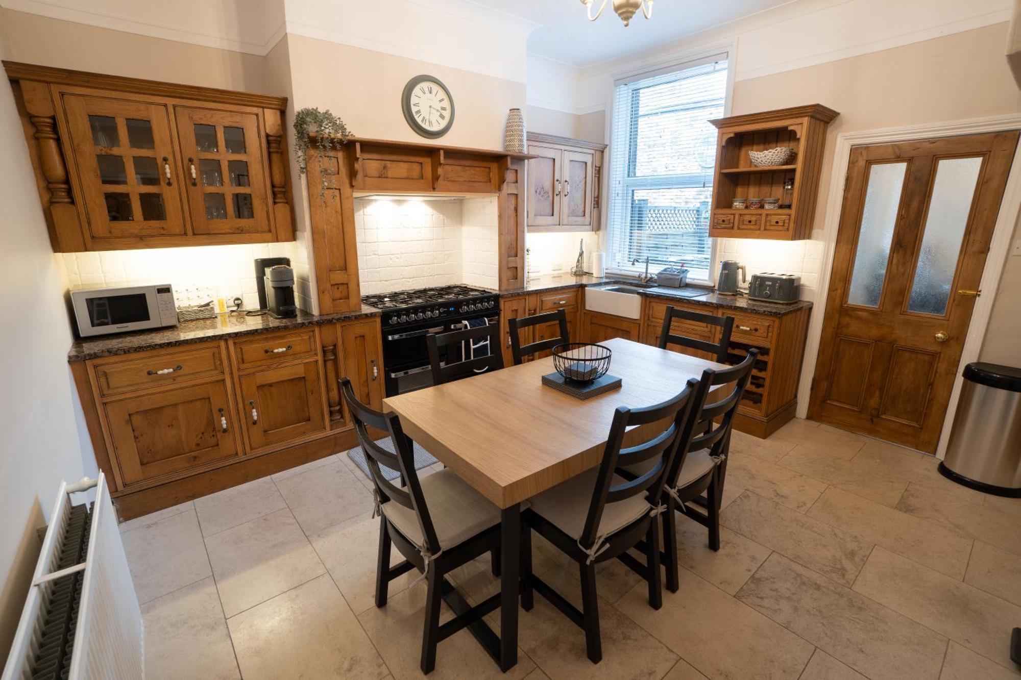 4 Bed End Terrace - Sleeps 7 Βίλα Ilkley Εξωτερικό φωτογραφία